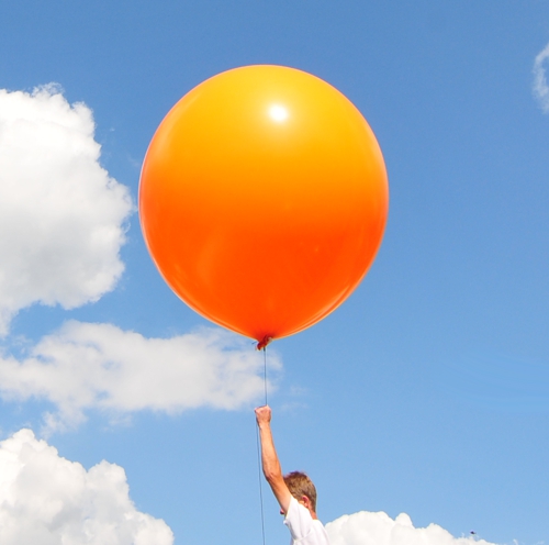 2 Meter großer Riesenballon mit Ballongas-Helium