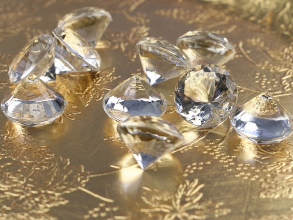 Konfetti-XL-Diamanten-kristallklar-Tischdekoration-Dekoration-Hochzeit-Streudekoration-Geburtstag-Party-3