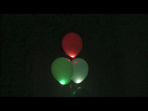 LED-Ballonblinker-in-Luftballons-mit-Helium