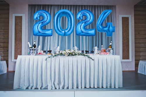 silvesterdeko-100-cm-zahlen-2024-blau-silvesterparty-gastronomie