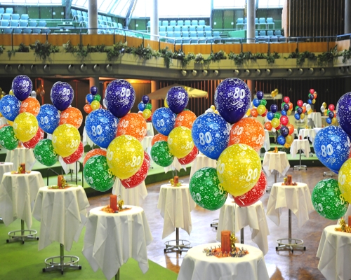 Dekoration zum 80. Geburtstag, Luftballons Zahl 80 mit Helium