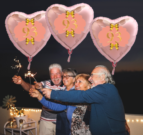 93.-Geburtstag-mit-schwebenden-Luftballons