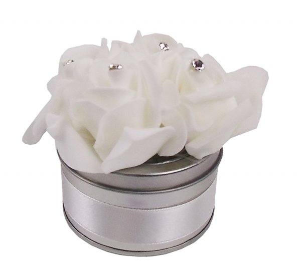 Deko-Dose-weisse-Rosen-Hochzeit-Dekoration-Hochzeitsfeier