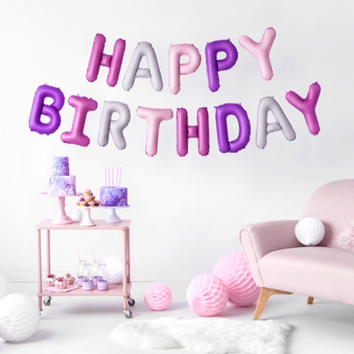 Folienballon-Happy-Birthday-Schriftzug-rosa-mix-Dekoration-zum-Geburtstag-Luftfuellung-Dekobeispiel
