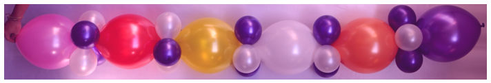 Girlande aus Link a Loon Kettenballons mit Mini-Luftballons