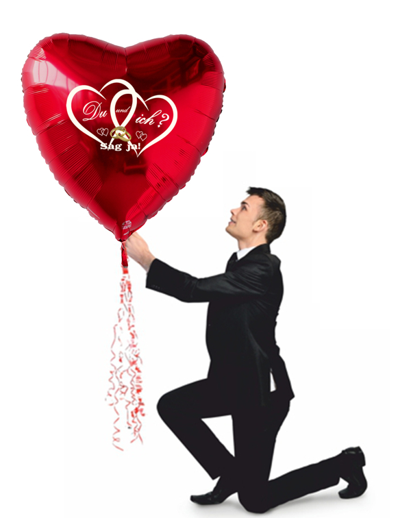 Heiratsantrag-mit-dem-grossen-schwebenden-Luftballon-Du-und-ich-sag-ja