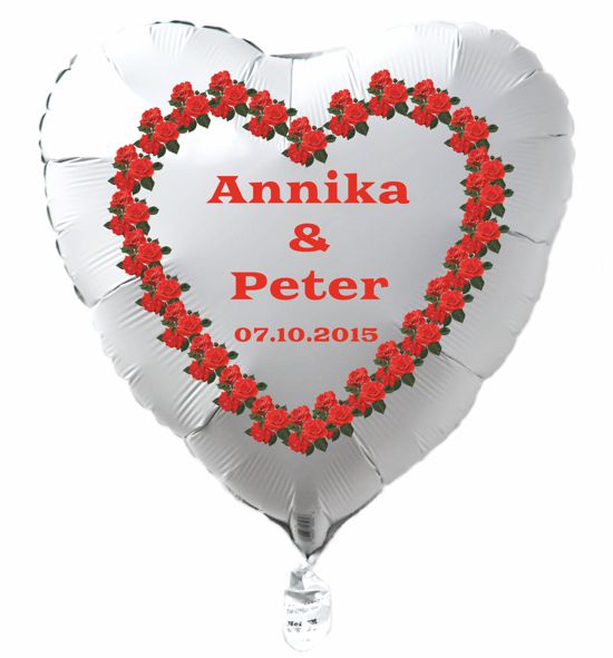 Herzluftballon-in-Weiss-mit-Namen-des-Hochzeitspaares-und-Datum-des-Hochzeitstages-Herz-aus-roten-Rosen