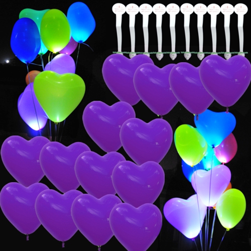 LED's und lila Herzluftballons