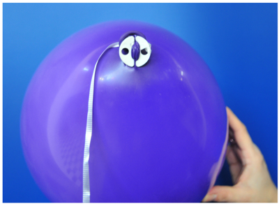Luftballon-mit-Schnellverschluss-und-Ballonband