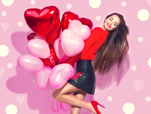 Luftballons-Herzen-aus-Latex-und-Folie-zu-Liebe-Valentinstag