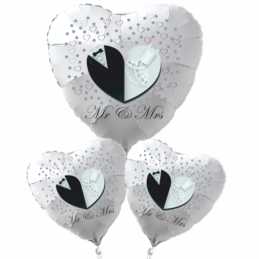 Mr-and-Mrs-Bouquet-aus-drei-weissen-Herzluftballons-zur-Hochzeit