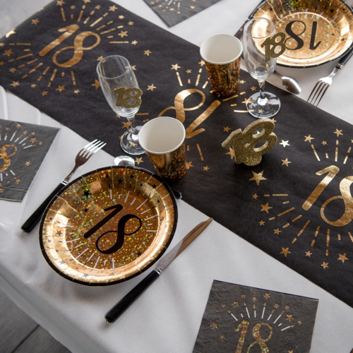 Tischlaeufer-Zahl-18-Schwarz-Gold-Partydekoration-zum-18.-Geburtstag-Mitteldecke-Tischdeko-Beispielbild
