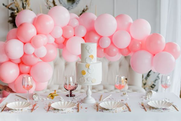 dekorierte Luftballons zur Hochzeit