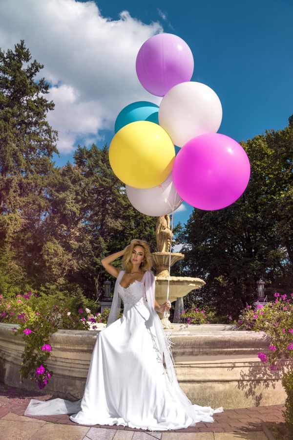 Große Luftballons zur Hochzeit