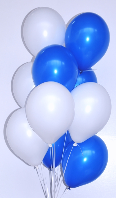 Luftballons in den Farben Blau-Weiß mit 30 cm Durchmesser, Latexballons, Ballons mit Ballongas Helium in einer Ballontraube