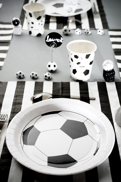 Tischdekoration Fußball: Pappteller