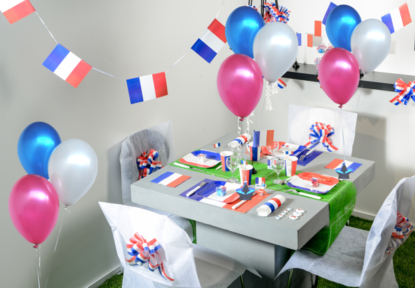 Frankreich Partydekoration mit Luftballons
