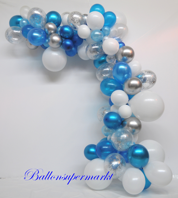 Wild zusammengestellte, moderne Ballongirlande Blau