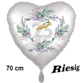 25 Jahre. 70 cm großer Herzluftballon mit Helium zur Silbernen Hochzeit, 25-Ringe