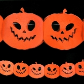 Halloween-Deko-Girlande mit Kürbissen