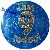 Jumbo Ansteckbutton, Tischaufsteller, I am 9 today, blau