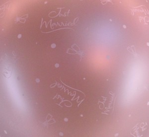 Hochzeitsdeko-Just-Married-Ballondekoration-Riesenballon